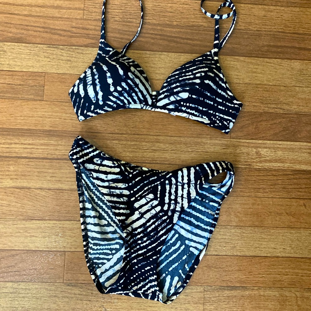 Black and cream bikini. Size medium. Excellent condition.